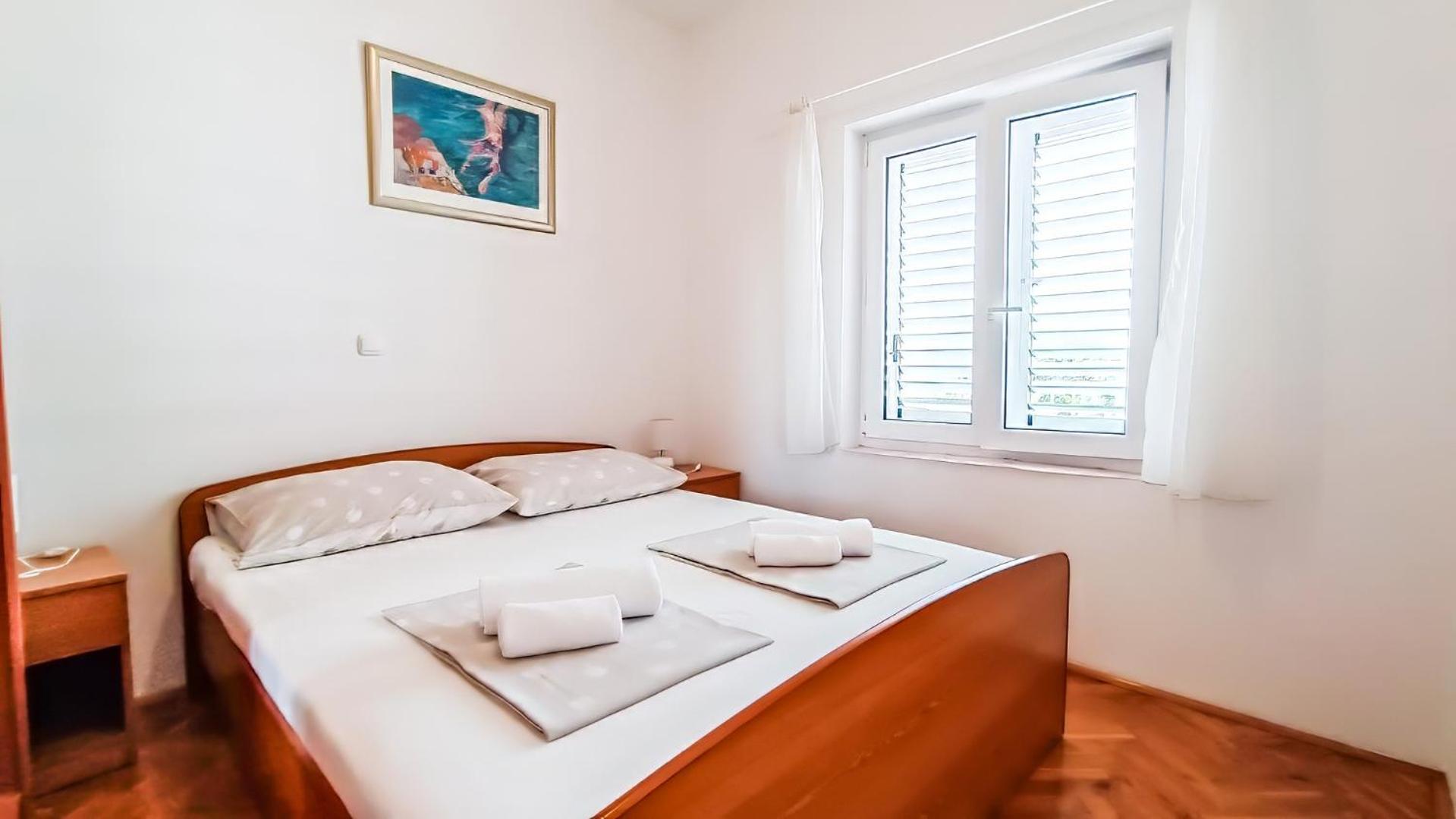 Apartment Huanita Promajna Bagian luar foto